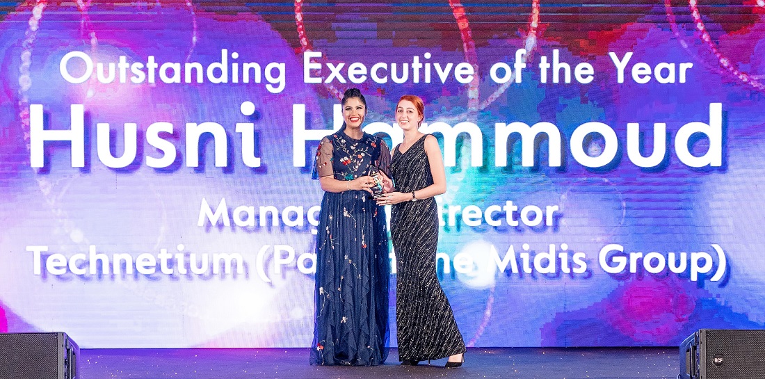 Husni Hammoud était représenté par sa fille Elissa lors de la cérémonie de remise des prix. Crédit photo : Revendeur ME